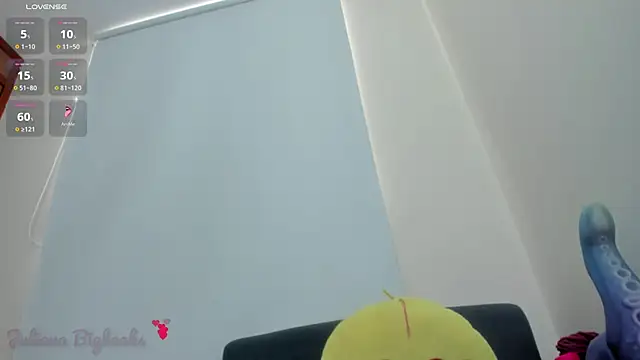 Juliana_bigboobs webcam