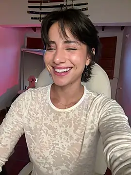 Ale_Lewis webcam