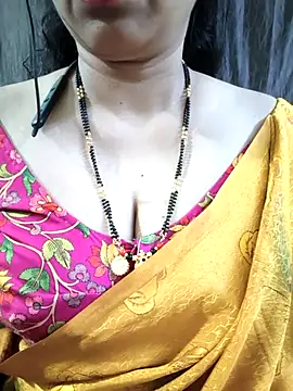 bhuvana_555 webcam