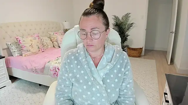 Vika73 webcam