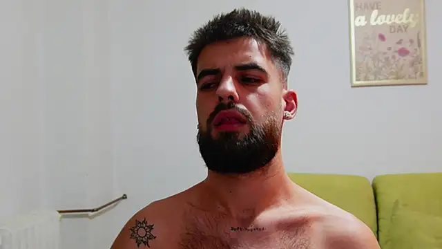 HairyRobxxx webcam