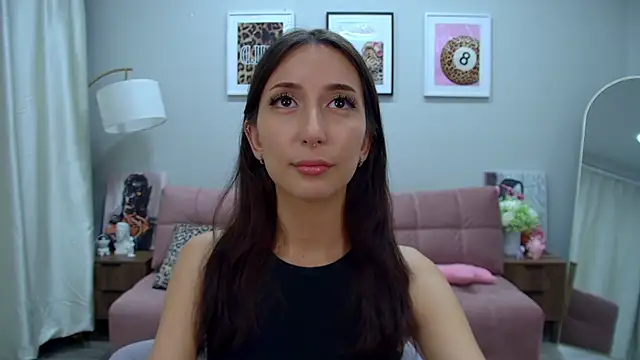 DanaRoges webcam
