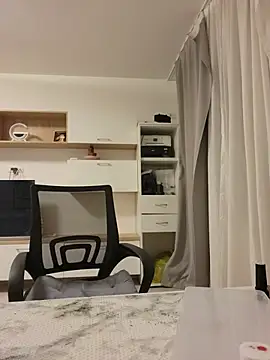 LyaExoticStar webcam