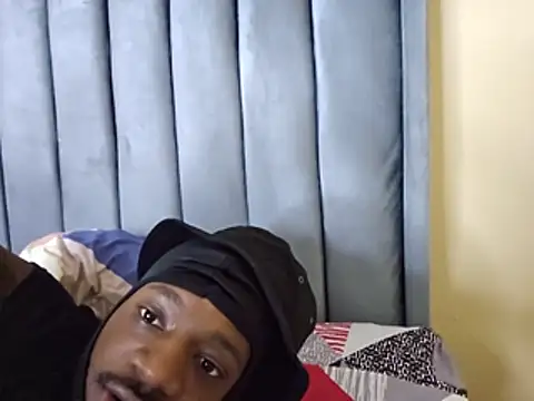 Sweet_monster36 webcam