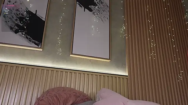 ellette__ webcam