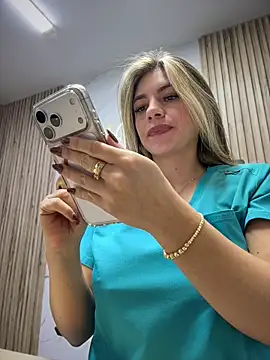 alicee16 webcam