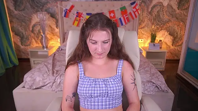 VikVikLove webcam