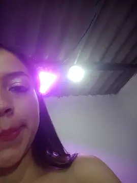 Luciasmith_74829 webcam