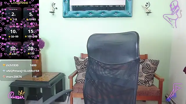 _Victoria_Jones_ webcam