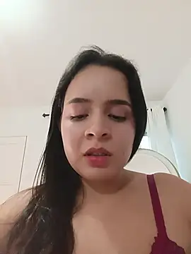 Julieth_hot-69 webcam