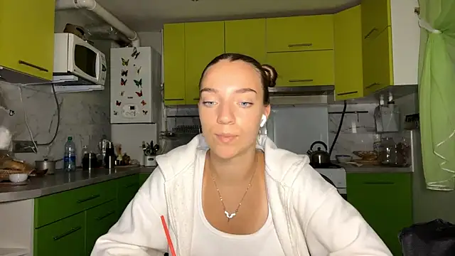 TanyaSavela webcam