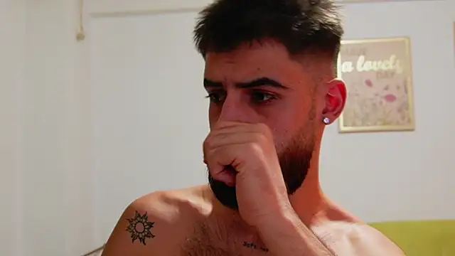 HairyRobxxx webcam