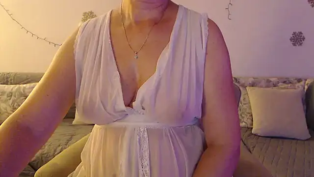 YourfantasyGiuly webcam