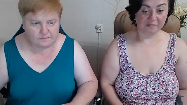 Lindy-Jeanie webcam