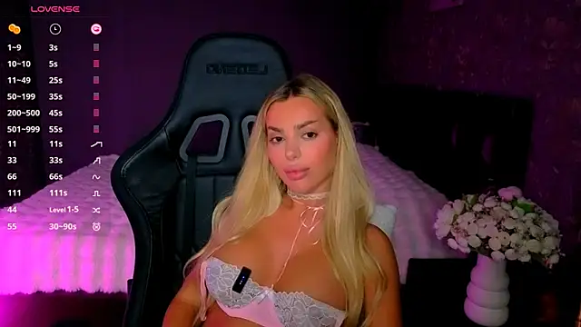 Ayla__Demir webcam