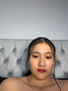 amara_huxly webcam
