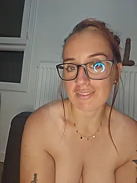 Lindsay_00off webcam