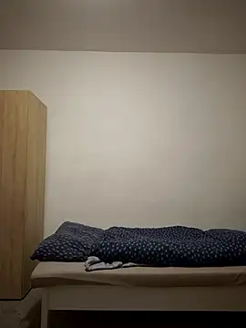 AlphaGymMale webcam