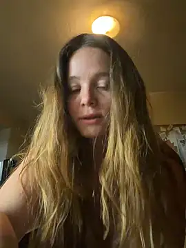 Rhyumii live sex cam