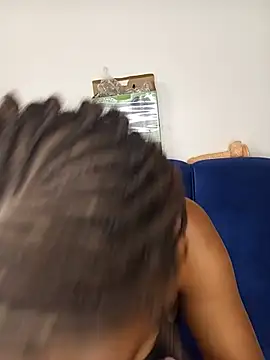 Nasty_shawrie webcam