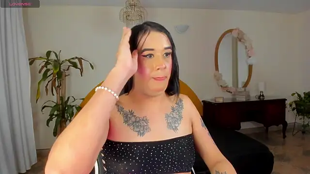 Alana__dolls_ webcam