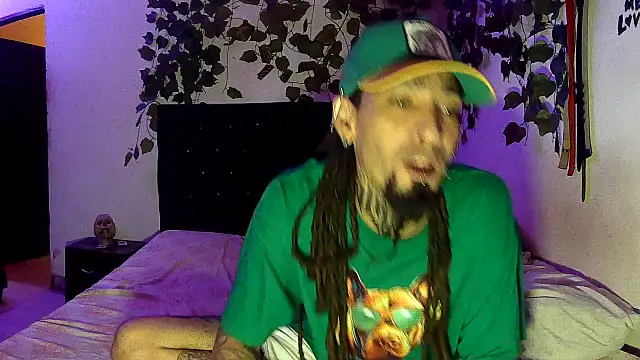 caribbeanlover1 webcam