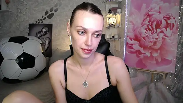 NickyAdamidi webcam