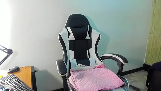 _Briana_kim webcam