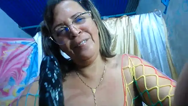 alina_maturehot webcam