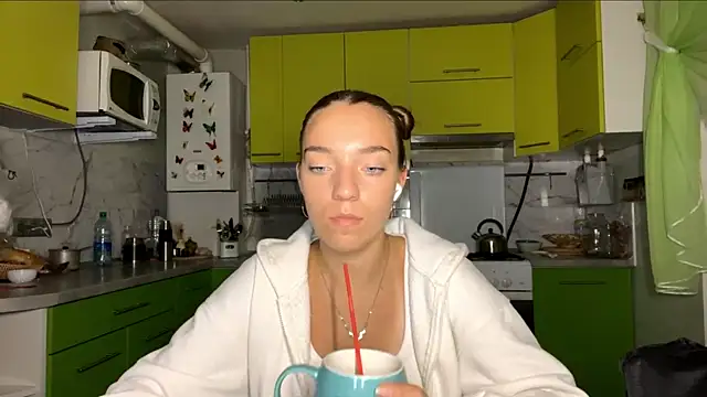 TanyaSavela webcam