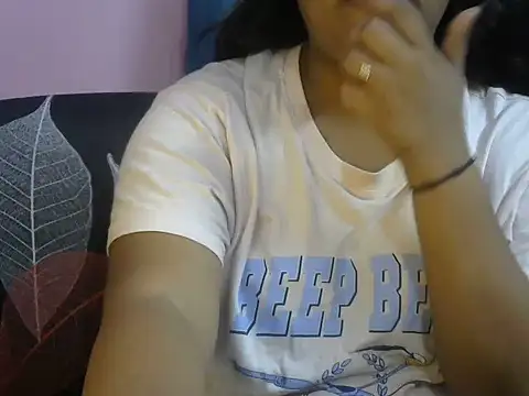 QUEEN-OF-QUEEN webcam