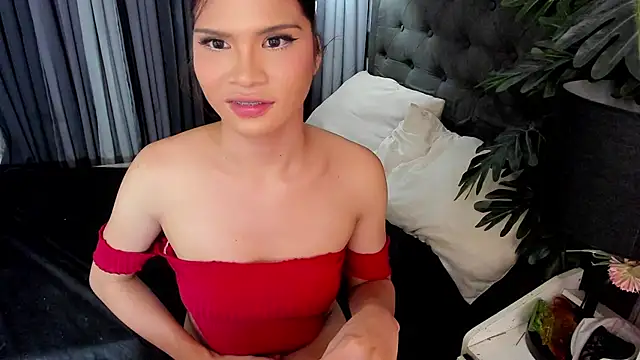 delightfulasianhugecock webcam