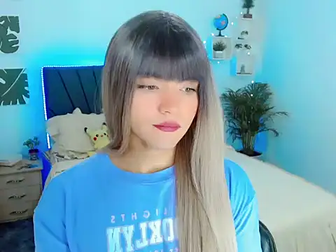 ZoeSchmmit webcam