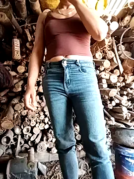 Bella-lynlyn webcam