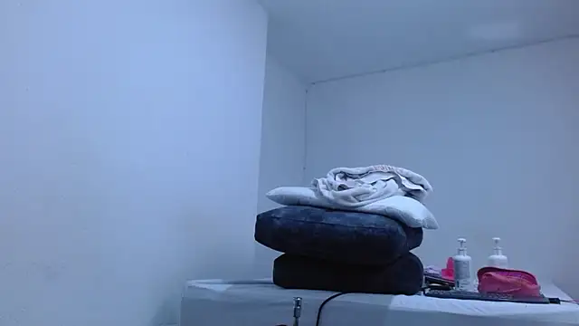 isabel_24_gil webcam