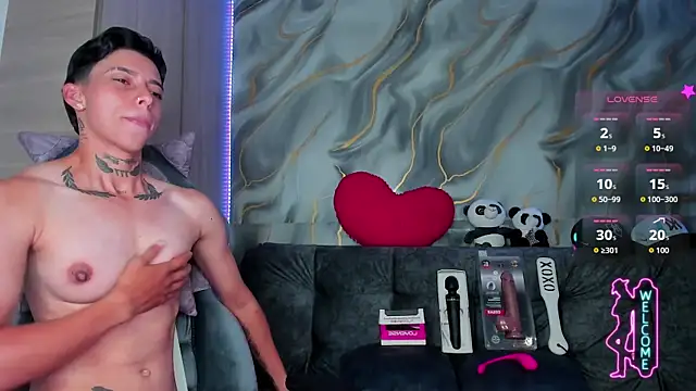 AmberAdams_ webcam
