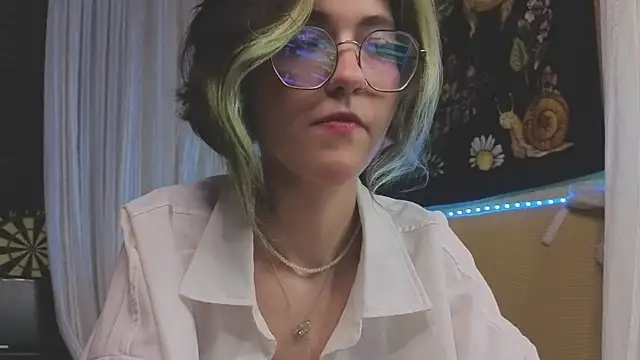 Miko_Meow webcam
