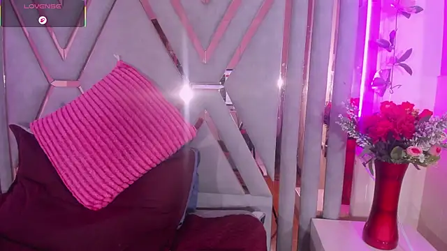 adri_rivera webcam