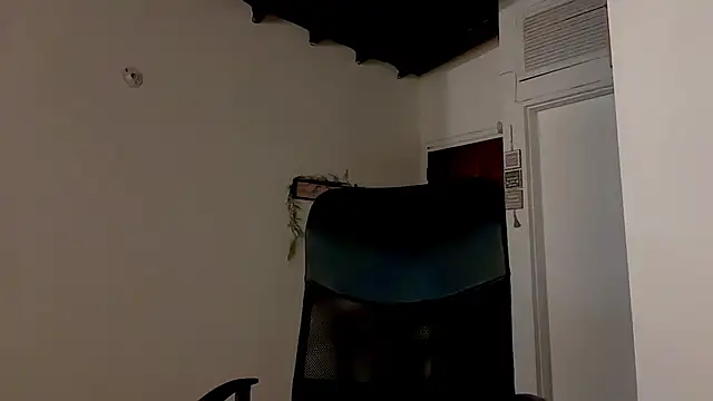 MarcellaGriffin webcam