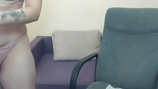 SweetArtemis webcam