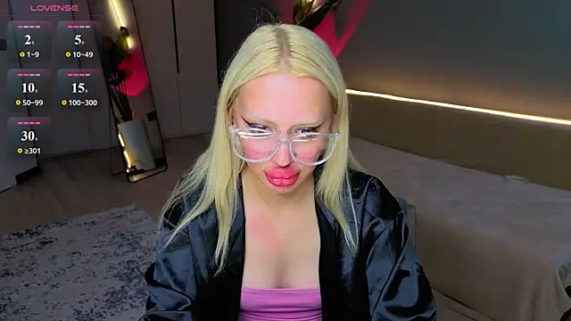 Luna_Beverly webcam