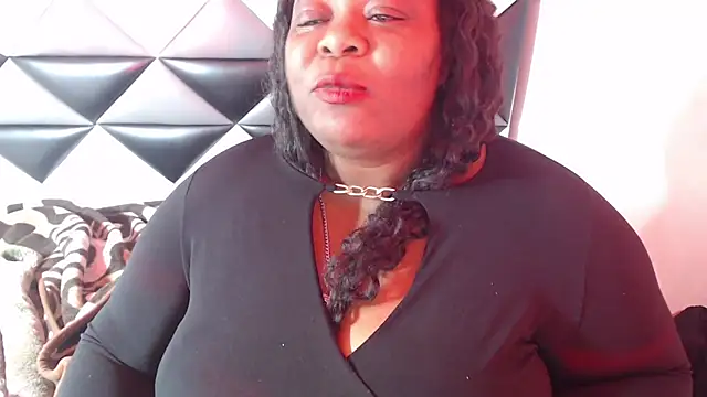 rocio_bbw_ webcam