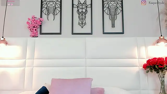 RaquelHyde_ webcam