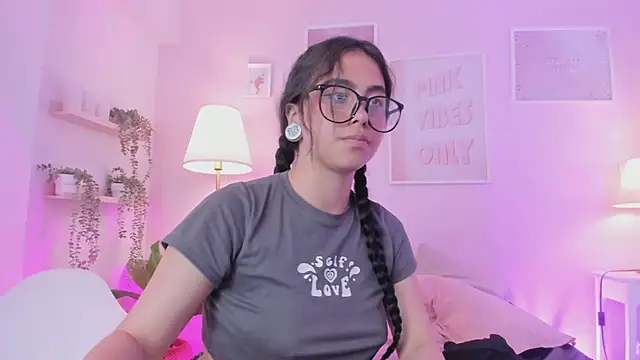 Kimdyy_ webcam
