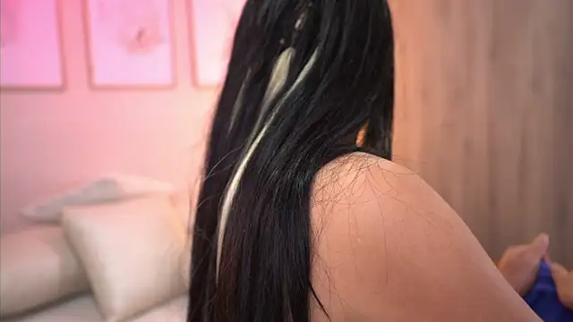 Indenetolmae - Trans webcam sex chat