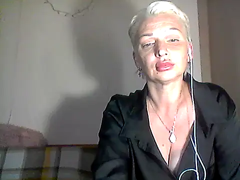 MaryJane441 webcam