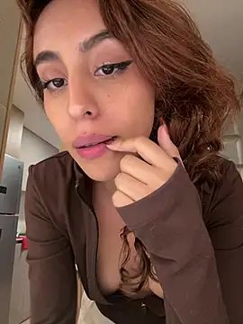 Katee_Jones webcam