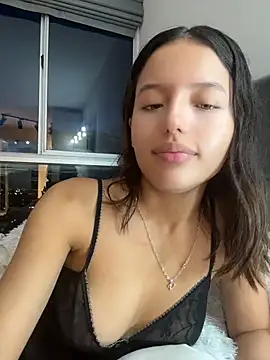 Sofia18_pinkk webcam