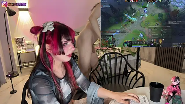 h3ntai_baby webcam