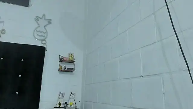 sexynova_93 webcam